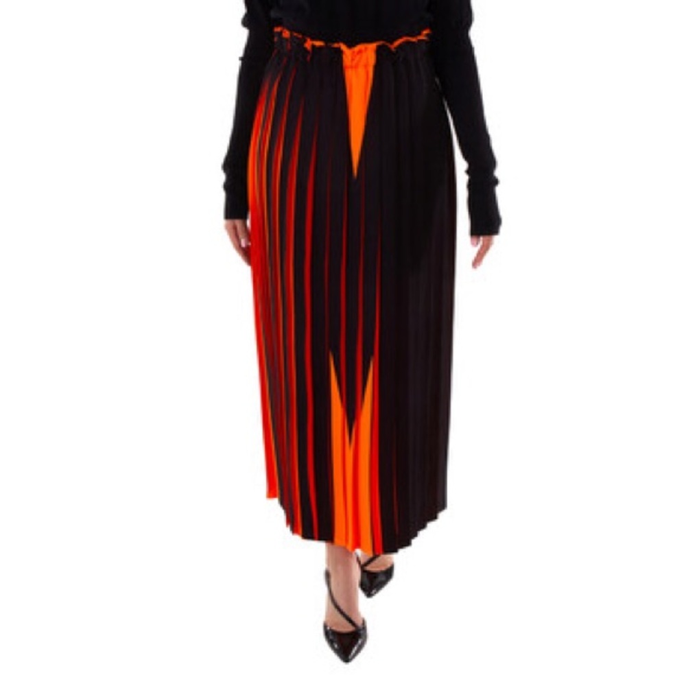 Maison Martin Margiela Black and Orange Pleated A-Line Skirt